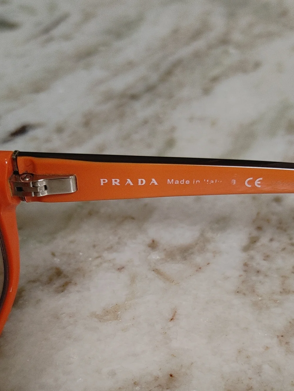 Prada VPR 180 52 18 JAE 101 135 Eyewear